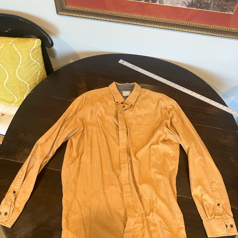 L.L. Bean Men's Brown Casual Button Down Shirt